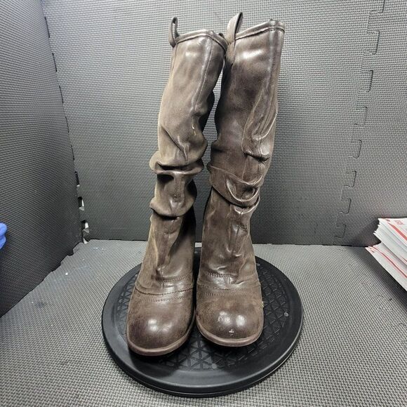 Womens Sz 10 Brown Rocket Dog Shelly Heeled Boots - Picture 2 of 10